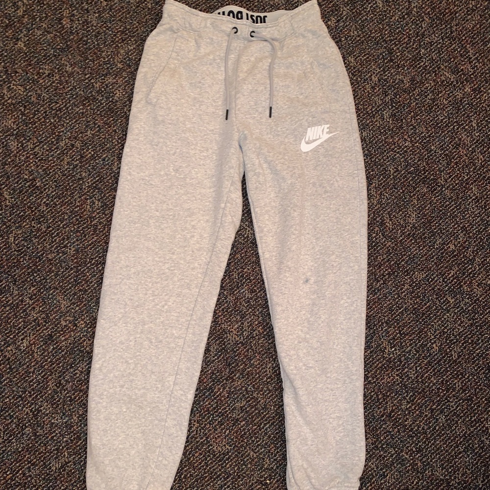 Nike joggers
